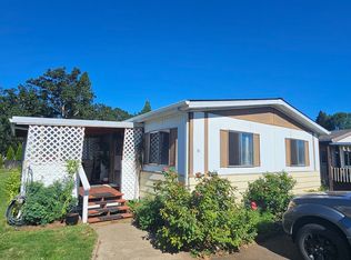 1267 Tucker Rd UNIT 18, Hood River, OR 97031