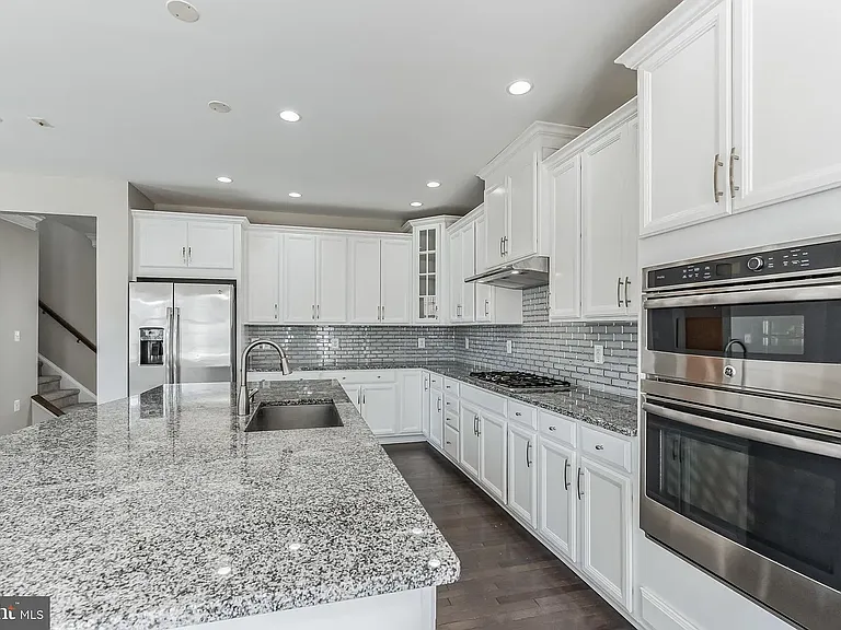 23488 Logans Ridge Ter — Photo 13