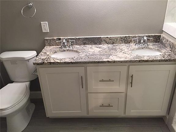 5th image of 2613 Quail Run Dr