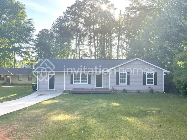 237 W James Cir, Hampton, GA 30228