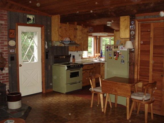 5th image of 71 Bessboro Ln