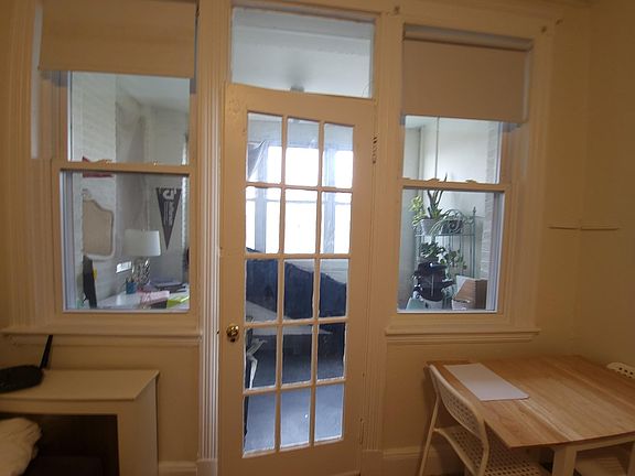 3rd image of 1626A Commonwealth Ave #A7
