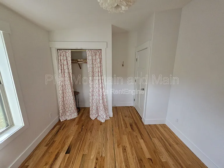 156 Bradley St — Photo 33
