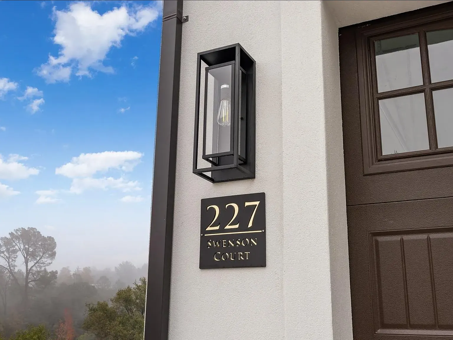3 bed, 2.5 bath, 1952 sqft, $4,650 — Photo 4