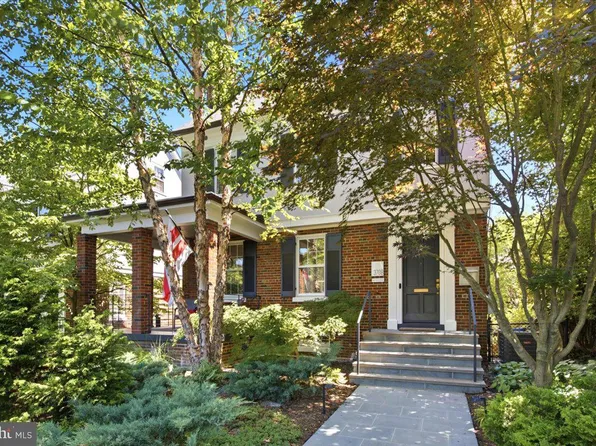 3708 Yuma St NW, Washington, DC 20016