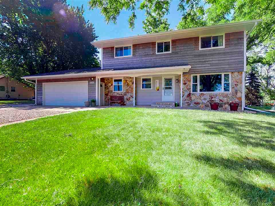 1st image of 25395 140th St