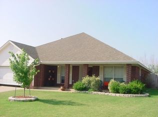 3406 Derek Ln, Norman, OK 73069