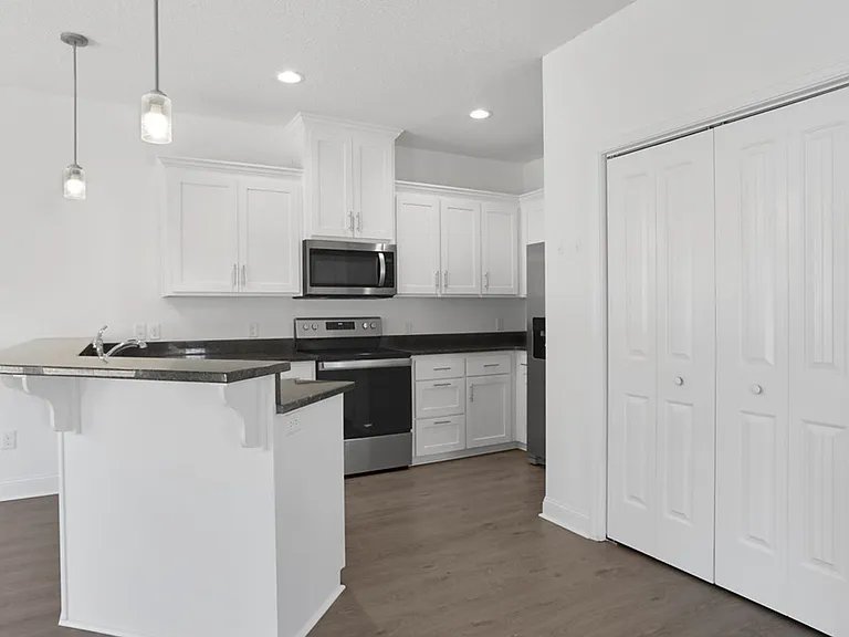 609 Fairview Cir — Photo 10