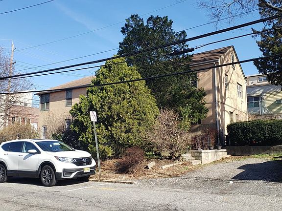 2nd image of 1513 67th St #1513