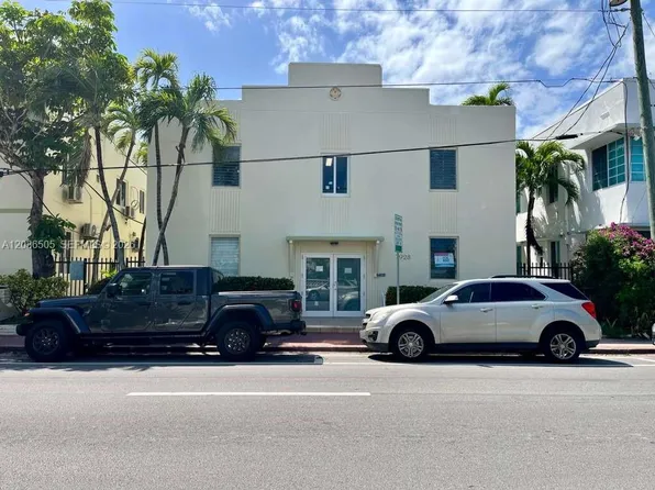 7928 Harding Ave APT 3, Miami Beach, FL 33141