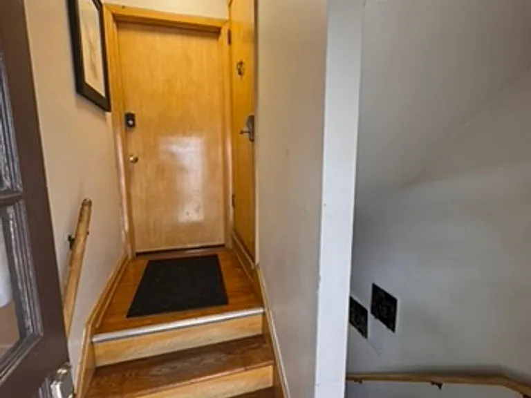 3229 S 56th St — Photo 22