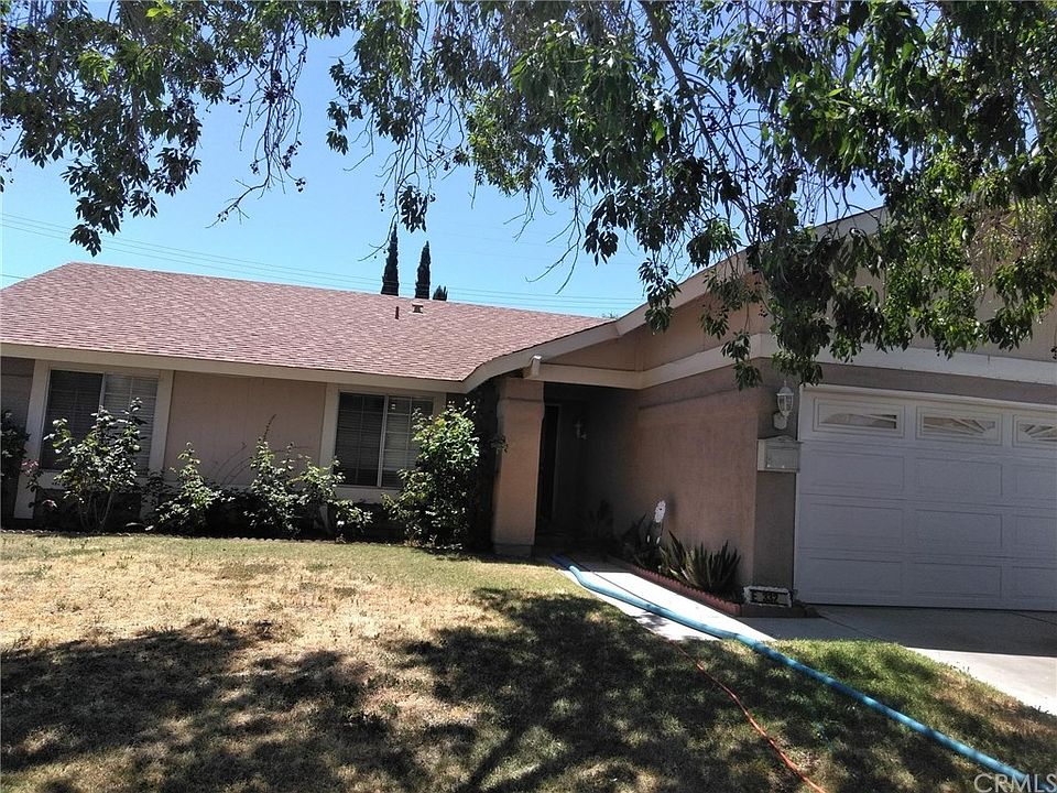 1st image of 332 E Avenue J7