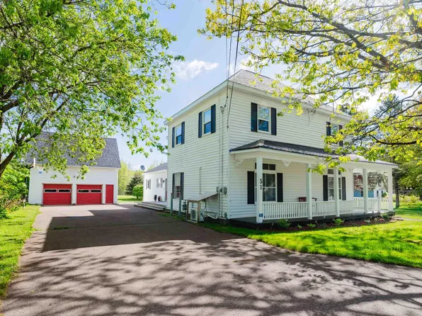 51 James St, Oxford, NS B0M 1P0
