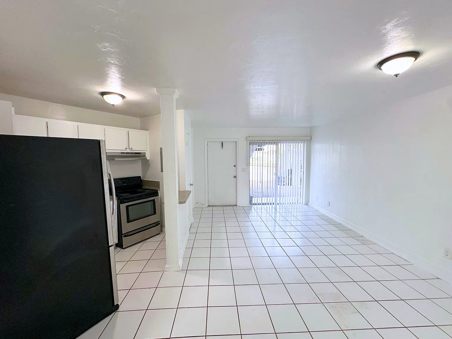 519 West Kalmia Drive - 2 — Photo 4