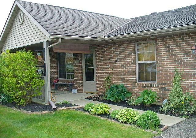 1st image of 100 Foster Dr