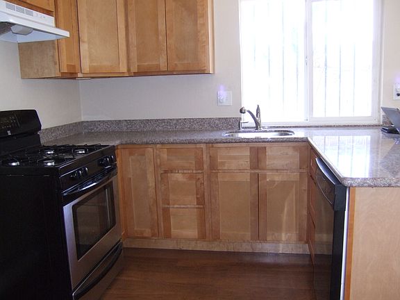 3rd image of 1482 Tierra Buena Dr