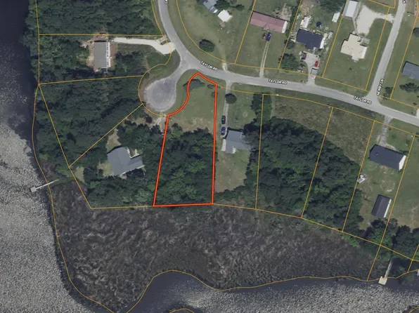 275 Taylor Road, Havelock, NC 28532