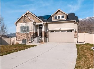 2340 N 650 W, Centerville, UT 84014