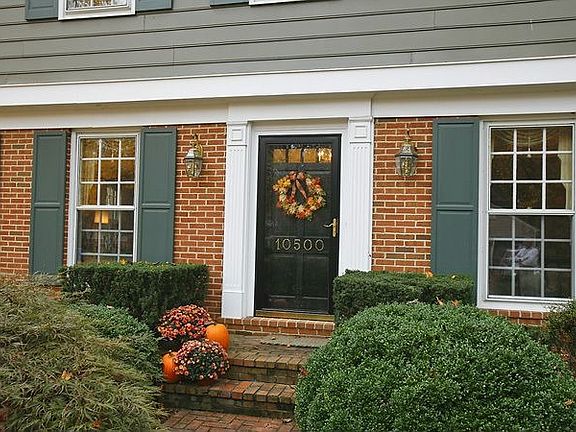 3rd image of 10500 Scarboro Ln