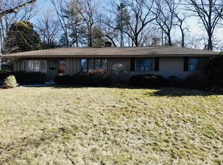 8 Saybrook Rd, Framingham, MA 01701