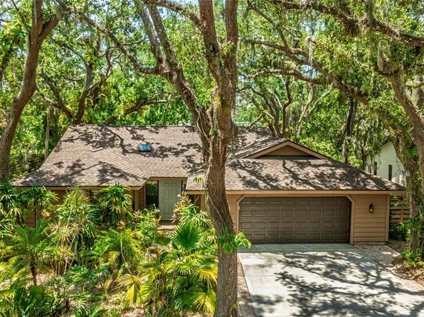 2061 Misty Sunrise Trl, Sarasota, FL 34240