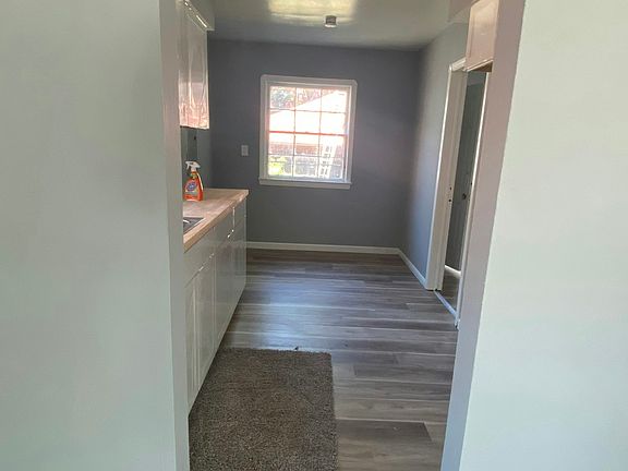 4th image of 3805 W 117th St