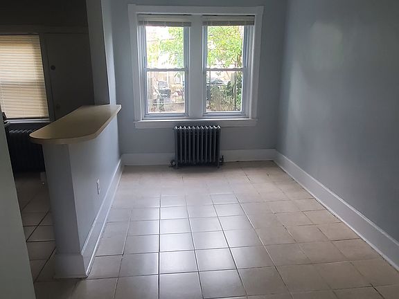 5th image of 6426 N Norwood St