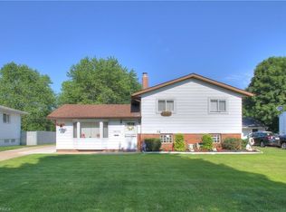 5630 Vickie Ln, Bedford Heights, OH