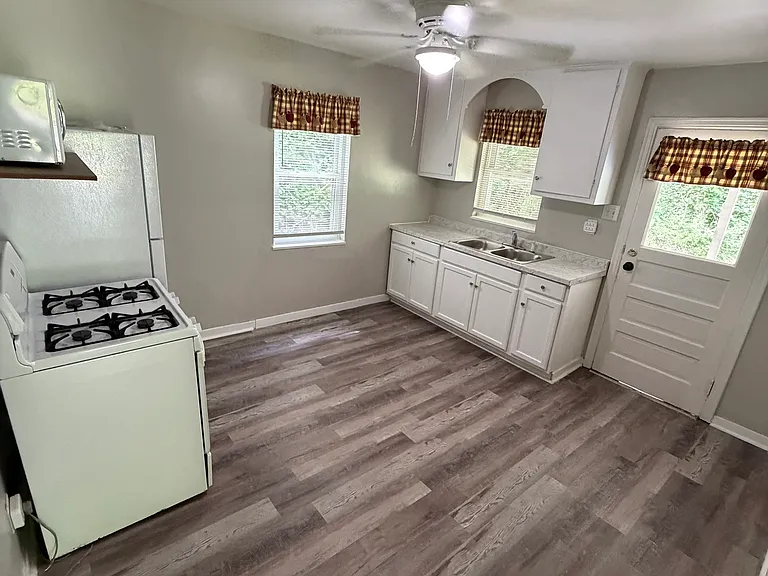 4332 Homestead Duquesne Rd — Photo 7