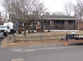 34 Quarry Hill Rd, Waterbury, CT 06706