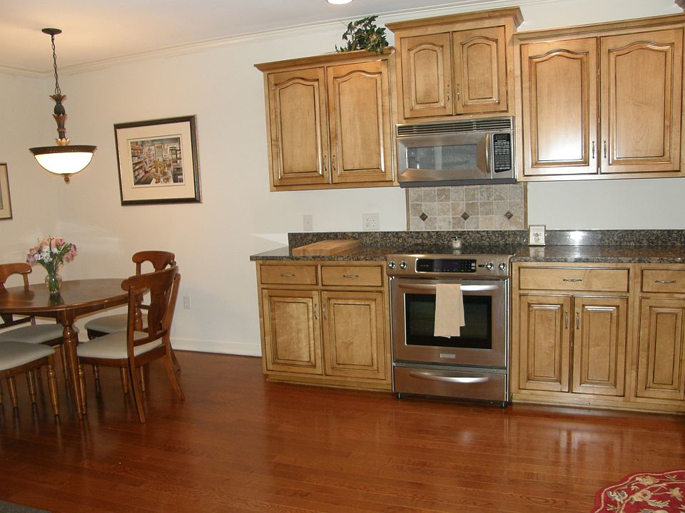 1st image of 300 N Fulton St APT 34