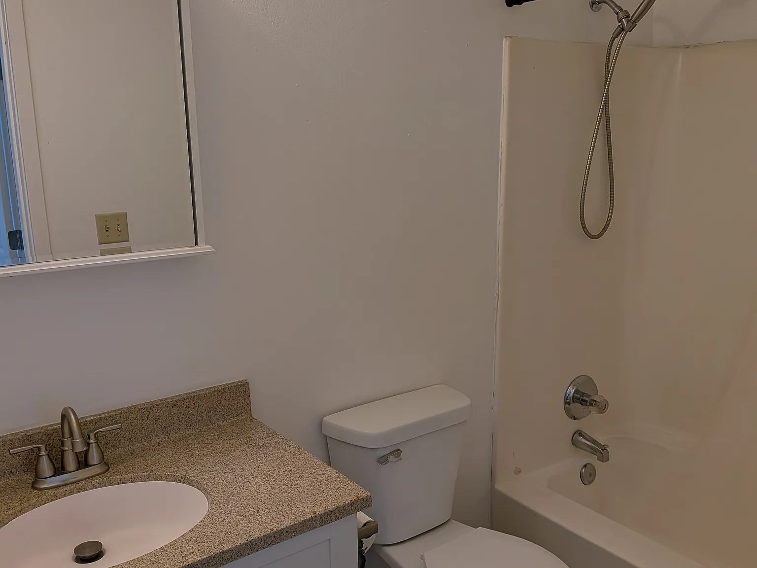 1 bed, 550 sqft, $750 — Photo 1