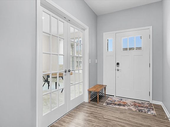2nd image of 617 Northgate Ln