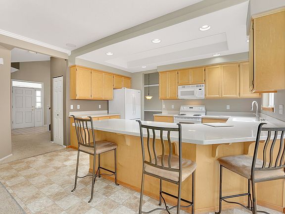 4th image of 13704 68th Avenue Ct E