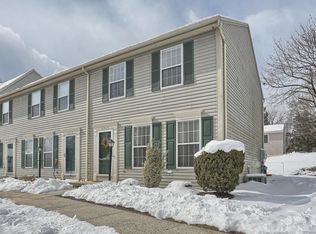 6314 Darlington Dr, Harrisburg, PA 17112