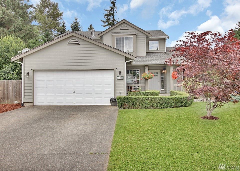 1st image of 12301 203rd Avenue Ct E