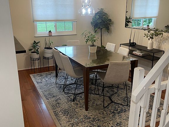 5th image of 3930 Plum Run Ct