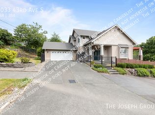 4033 43rd Ave S, Seattle, WA 98118