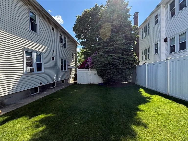 3 Jonathan St #1 — Photo 19