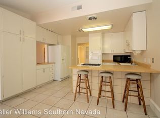 6426 Sparrow Ln, Las Vegas, NV 89103