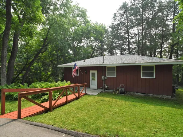 N3130 Susan DRIVE, Green Lake, WI 54941