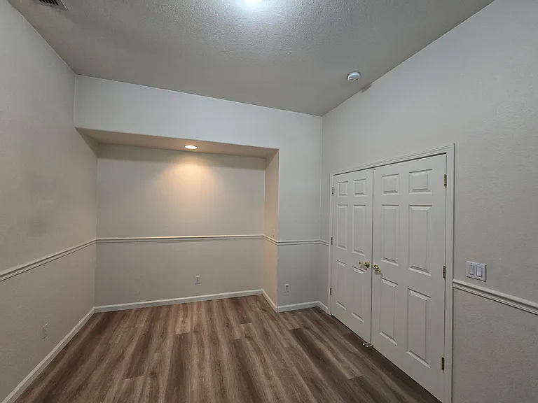 9772 Sand Hollow Way — Photo 4