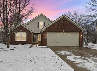9304 Maryland Ct, Fishers, IN 46037