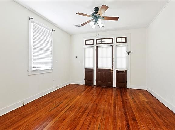 2nd image of 237 Elmeer Ave