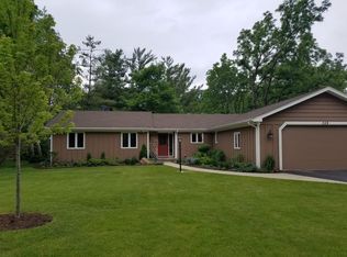 529 Wiswell Dr, Williams Bay, WI
