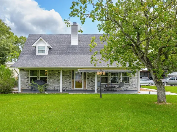 2739 Lawrence Rd, Kemah, TX 77565