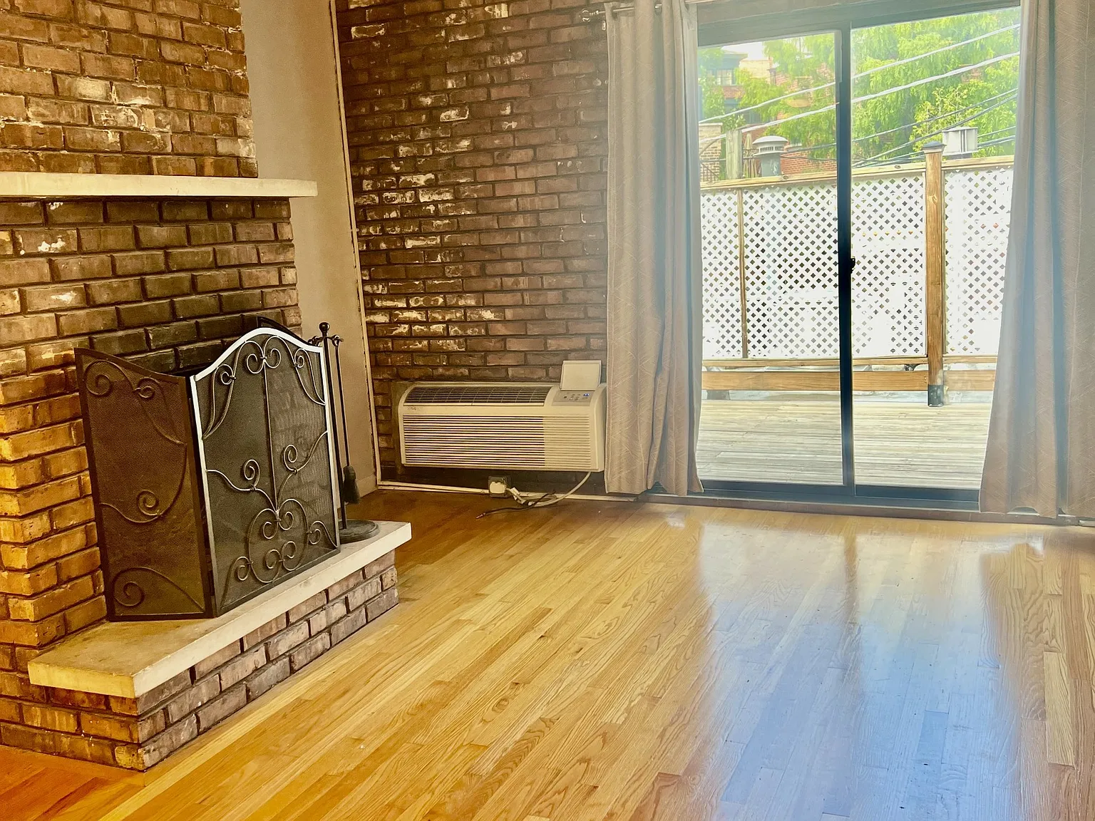 1 bed, 950 sqft, $2,650 — Photo 4