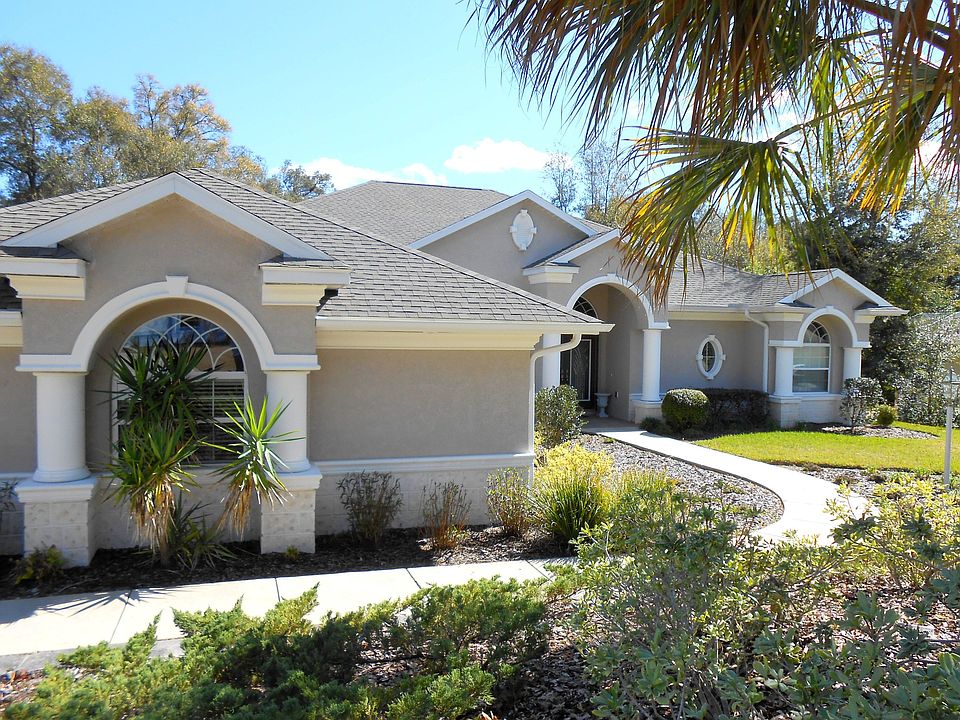 8233 SW 196th Court Road