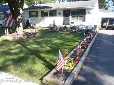 1st image of 51 Seneca Dr