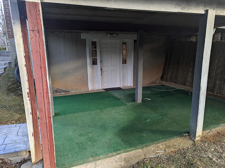 Richview Ct — Photo 19